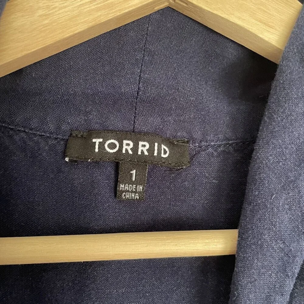 Torrid‎ linen rayon women's blue denim vest pockets size large casual comfort